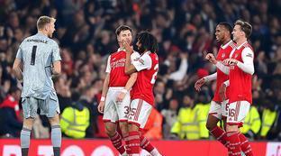 彻底打破了 彻底打破了