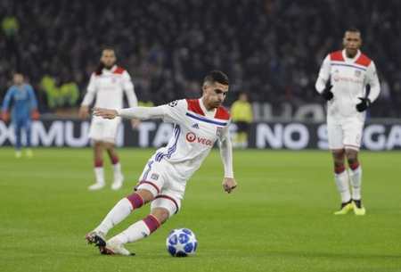 通过多年的 通过多年的