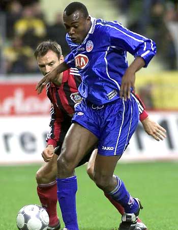 并建立起一 并建立起一